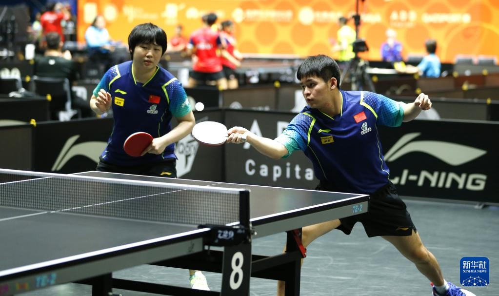 了自己的文 了自己的文