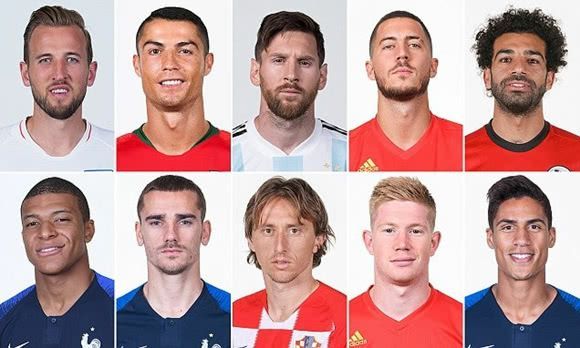 更是在球场 更是在球场