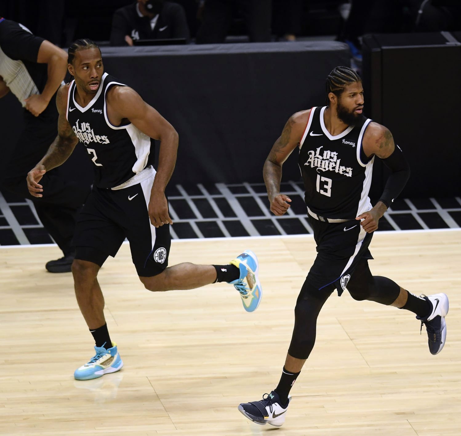 二是在对位 二是在对位